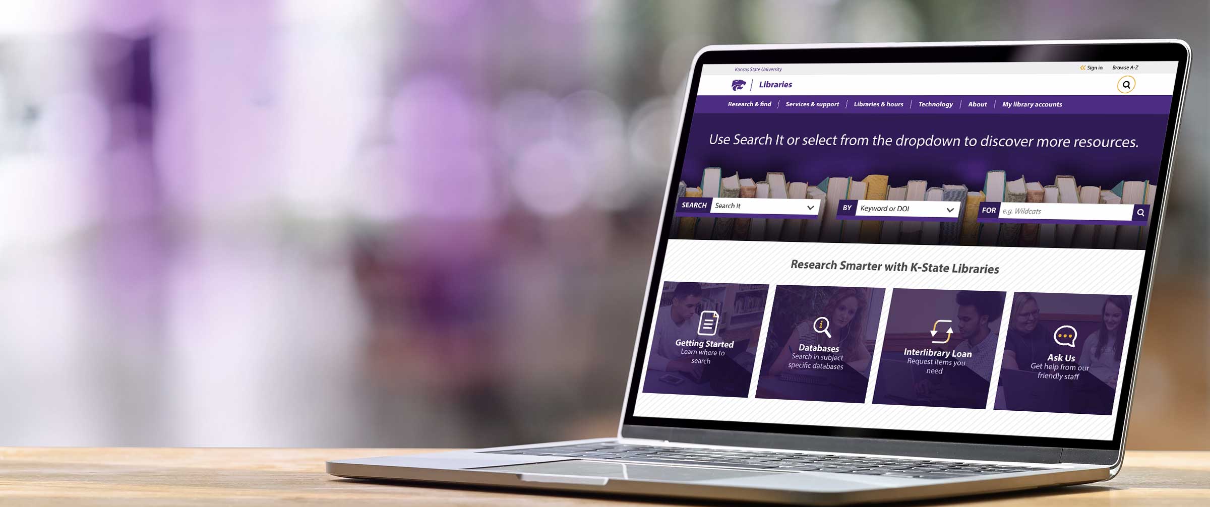 Online tool Search It displayed on laptop